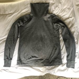 Grey Lululemon turtleneck